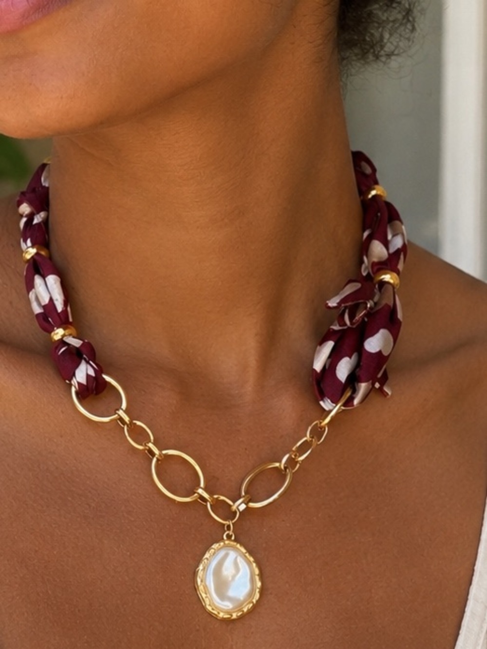 Trendy Scarf Necklace with Pearl Pendant